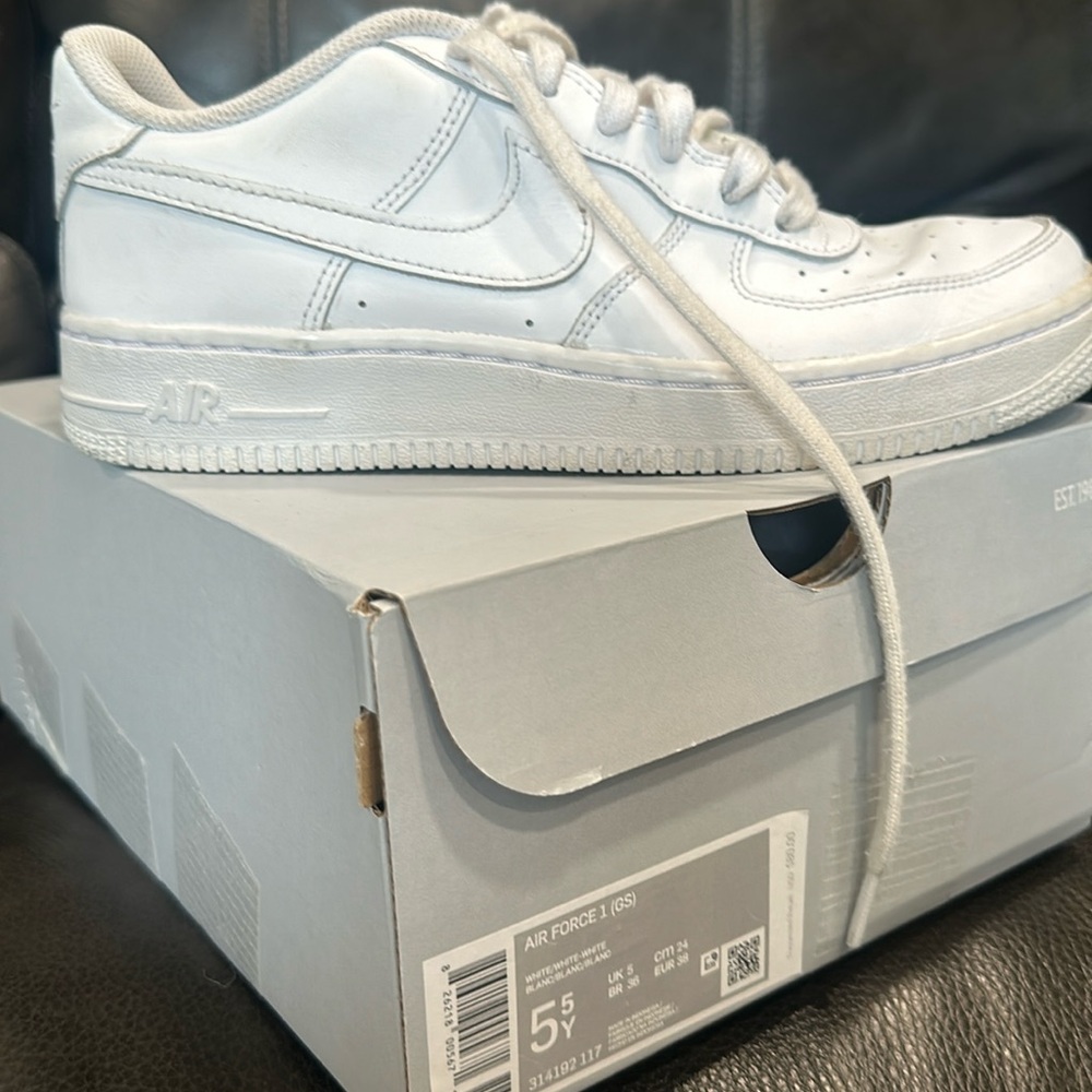 Nike Air Force 1
